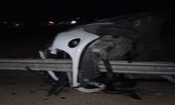 Şanlıurfa-Gaziantep Karayolunda Feci Kaza: Hafif Ticari Araç Takla Attı, 2 Yaralı