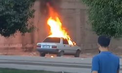 Eyyübiye'de araç alev alev yandı