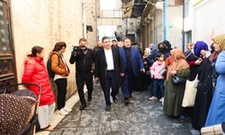 Başkan Özyavuz Aşevinde İhtiyaç Sahiplerine Yemek Dağıttı