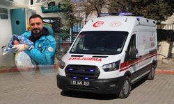 Şanlıurfa’da 112 Acil Sağlık Ekibi, Ambulansta Doğum Gerçekleştirdi