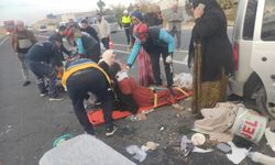 Şanlıurfa’da İki Araç Çarpıştı, 11 Yaralı