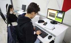 Haliliye’de Teknoloji Hamlesi: Gençler Yarınlara Hazırlanıyor