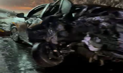 Şanlıurfa–Gaziantep Otoyolunda Buzlanma Kazası: 2 Yaralı