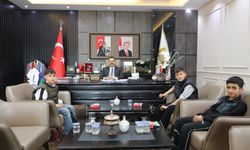 Eş Başkan Serhat Dicle İnan, Çocukları Makamında Ağırladı