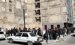 Şanlıurfa’da APP Plaka Yoğunluğu: Kuyruklar Uzadı