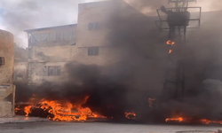 Şanlıurfa’da Trafo Faciası: 3 Araç Kül Oldu