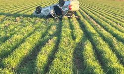 Suruç'ta otomobil ters takla attı, 1 yaralı