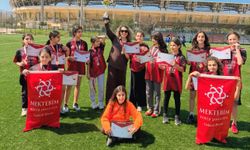 Mektebim’in Kızları Zirvede… Ama Sevinç Yarım Kaldı