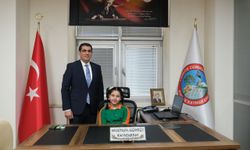 Birecik’te Makam Miniklere Emanet!