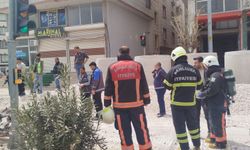 Şanlıurfa'da İş Makinesi Hattı Parçaladı! Mahalle Gazla Doldu