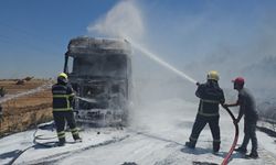 Eyyübiye’de Seyir Halindeki Tır Alev Alev Yandı!