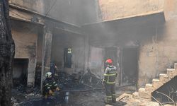 Şanlıurfa’da Motosiklet Deposunda Yangın Paniği