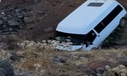 Şanlıurfa’da Korkutan Kaza! İşçileri Taşıyan Minibüs Takla Attı