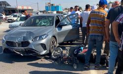 Akçakale’de Feci Kaza! Otomobil ile Motosiklet Çarpıştı: 1’i Ağır 2 Yaralı