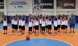 Şanlıurfa Büyükşehir Belediyesi’nden Çocuklara Profesyonel Basketbol Eğitimi