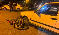 Birecik'te otomobil ile motosiklet çarpıştı