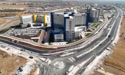 Büyükşehir, Şanlıurfa Şehir Hastanesi Yolunda Ulaşımı Rahatlatıyor