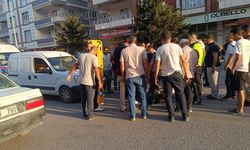 Karaköprü’de korkutan kaza! Yolun karşısına geçerken araç çarptı