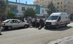 Akçakale’de Küçük Kız Otomobilin Çarpmasıyla Yola Savruldu