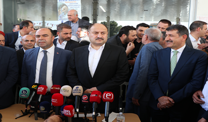 Kasım Gülpınar tebrikleri kabul etti