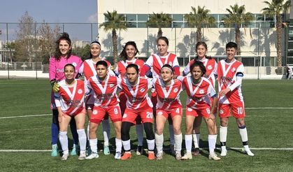 Viranşehir Kadınlar Futbol Takımı Deplasmanda 3 Puanı 3 Golle Aldı