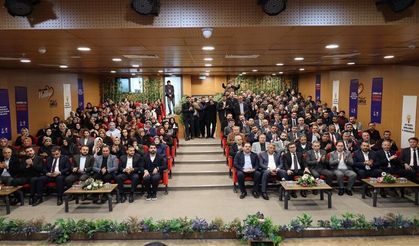 AK Parti Teşkilatı Şanlıurfa'da toplandı