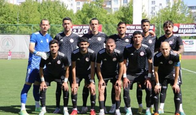 Karaköprü Belediyespor şampiyon