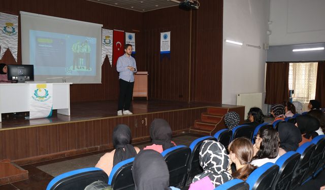 Haliliye Belediyesi, Üniversite Maratonunda Gençleri Yalnız Bırakmıyor