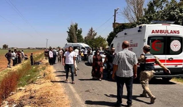 Harran’da otomobil motosiklet ile çarpıştı, 2 ağır yaralı