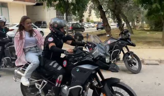 Kimliğini unutan Öğrencinin İmdadına Polis yetişti