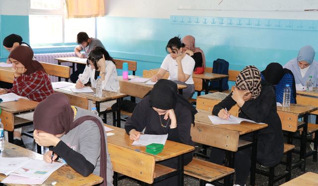 Haliliye Belediyesi ÖSYM formatındaki Sınavlar ile gençler hazırlıyor