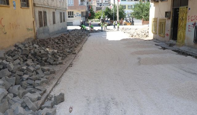 Ahmet Yesevi ve Süleymaniye Mahallelerinde Hummalı Yol Çalışması