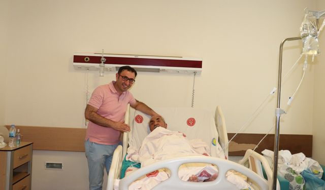 Harran Üniversitesi Hastanesi'nde 93 Yaşındaki Hastaya Başarılı Ercp Operasyonu