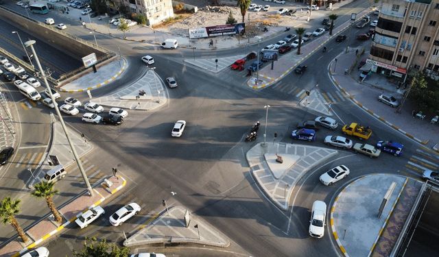 Uçaksavar kavşağında trafik normale döndü