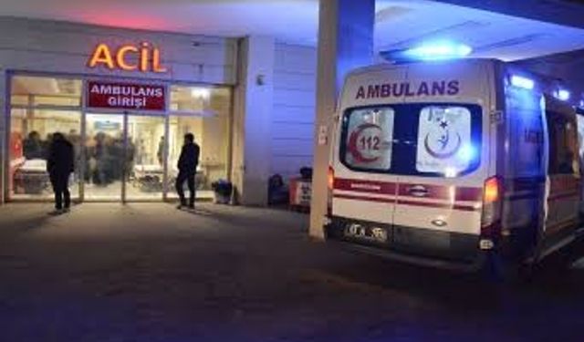 Siverek'te otomobil kamyonla çarpıştı, 1 ölü, 3 yaralı