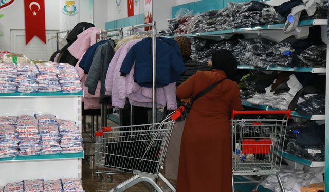 Haliliye’de Sosyal Market İle Dayanışma Ruhu Güçleniyor
