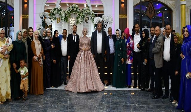 Şanlıurfa’da Mevlütlü Nişan Töreni: Fırat ve Dikeç Aileleri Bir Araya Geldi