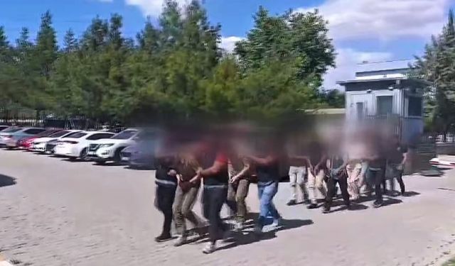 Şanlıurfa'da MİT ve Emniyetten Ortak Operasyon!
