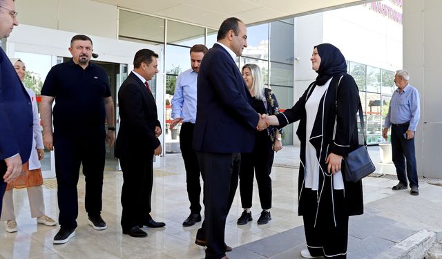 İl Sağlık Müdürü Dr. Öğr. Üyesi Erhan Berk ’24 Saat Vatandaşın Emrindeyiz’