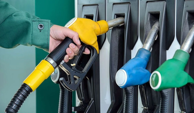 Motorin Benzine Zam Geliyor