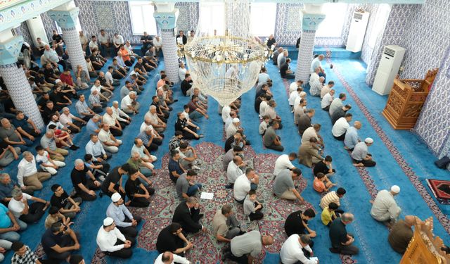 Birecik’te Şehitler İçin Anlamlı Buluşma: Mevlid-i Şerif Okundu