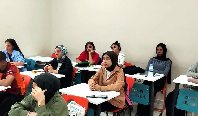 Süleymanşah Gençlik Merkezi’nde Yaz Dersleri Başladı