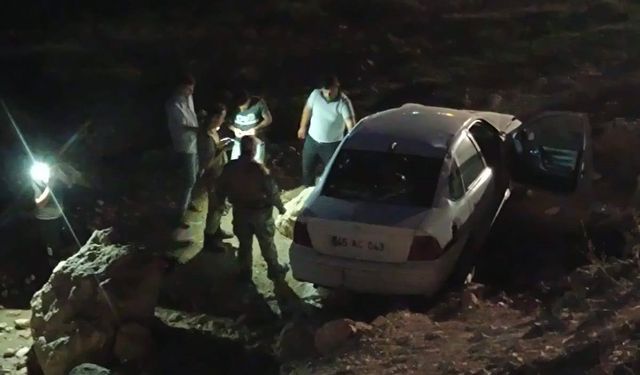 Harran’da Şarampole Yuvarlanan Araçtan Mucize Kurtuluş!