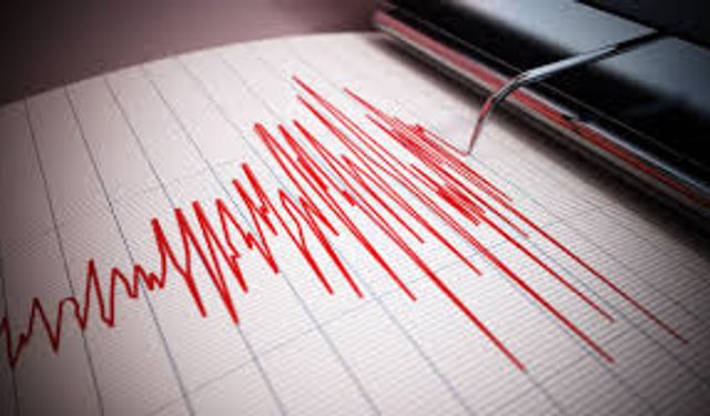 Balıkesir'de 6.1 büyüklüğünde deprem