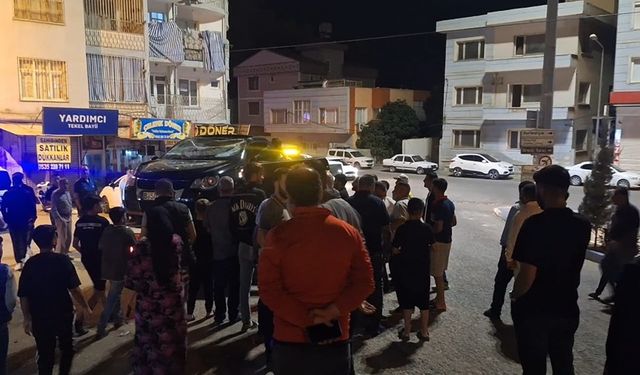 Almanya’dan Gelen Sürücü Şanlıurfa’da Kaza Yaptı: Araç Lokantaya Daldı