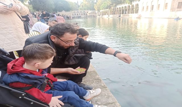 Balıklıgöl, 29 Ekim Cumhuriyet Bayramı'nda Ziyaretçi Akınına Uğradı