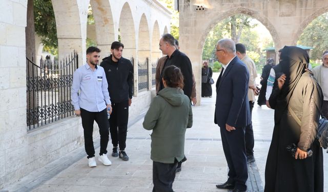 Başkan Kuş Haftaya Esnaf Ziyaretiyle Başladı