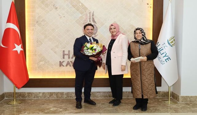 Öğretmenler Günü’nde Orhangazi Lisesi’nde Başarı Belgesi Töreni