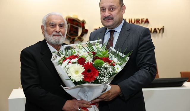 Başkan Gülpınar’a Öğretmenler Günü Sürprizi!