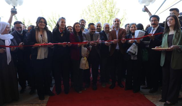 Viranşehir Gastronomi Merkezi ve Kütüphane Hizmete Açıldı